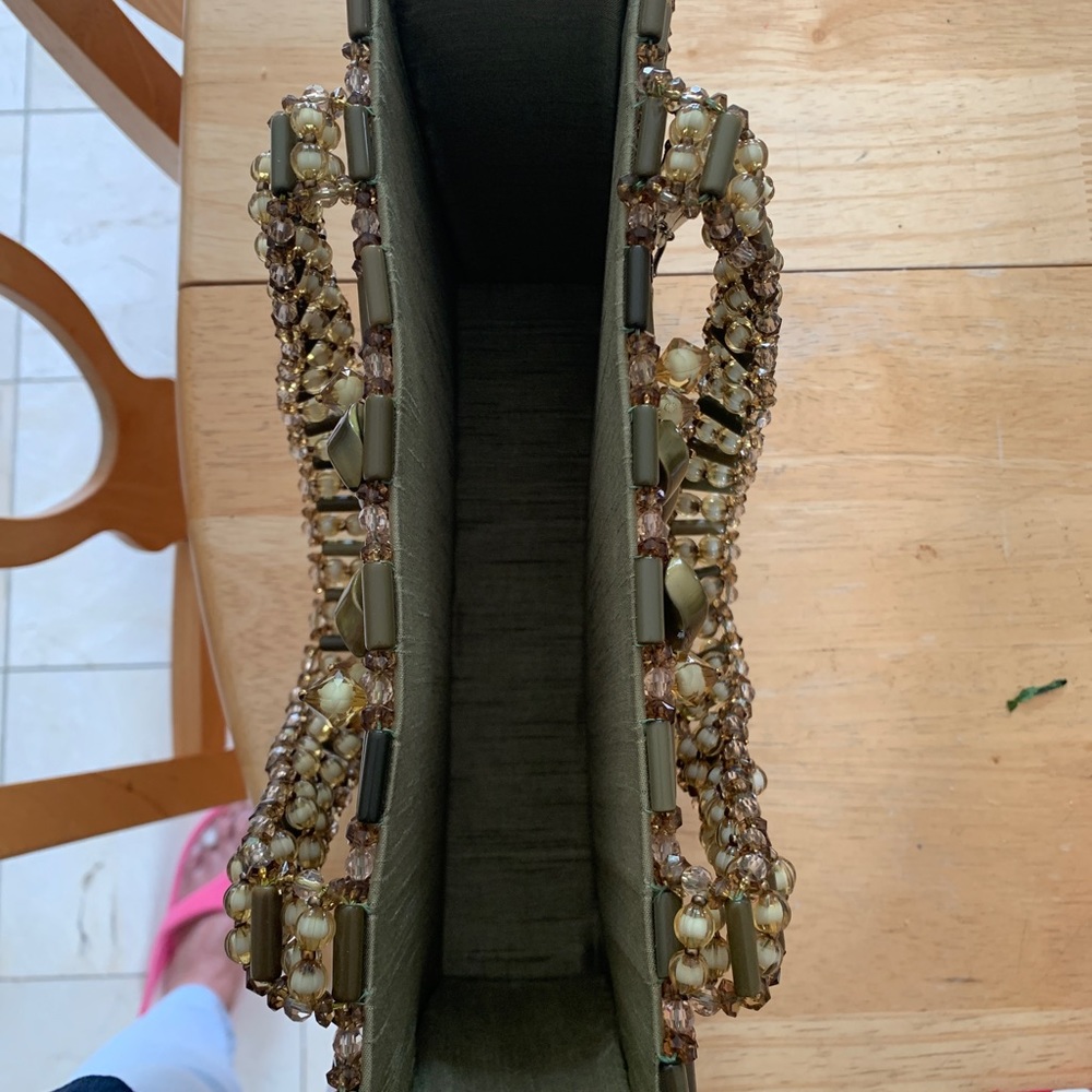 Hand beaded formal handbag - Picture 5 of 9